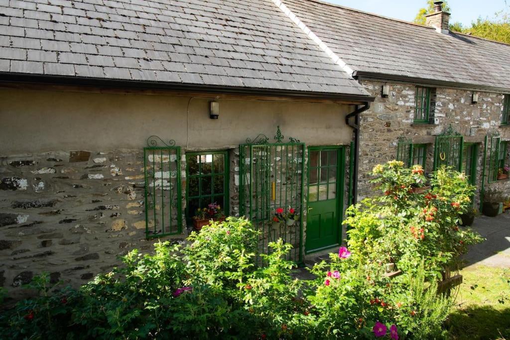 Yr Hen Efail - Old Smithy Villa Tregaron Екстериор снимка